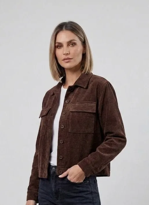 Jaqueta Reta Com Bolso Marrom