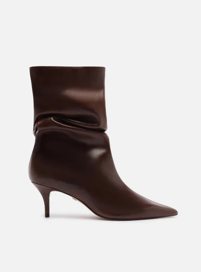 Bota Marrom Couro Salto Baixo Fino Slouchy