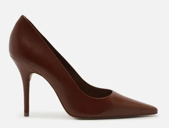 Scarpin Marrom Couro Salto Alto Bico Fino